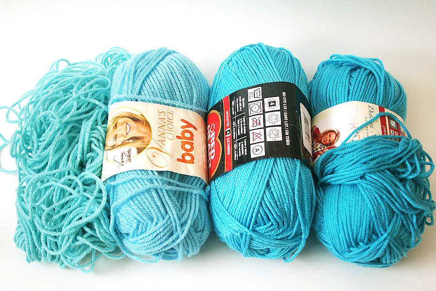 yarn blue