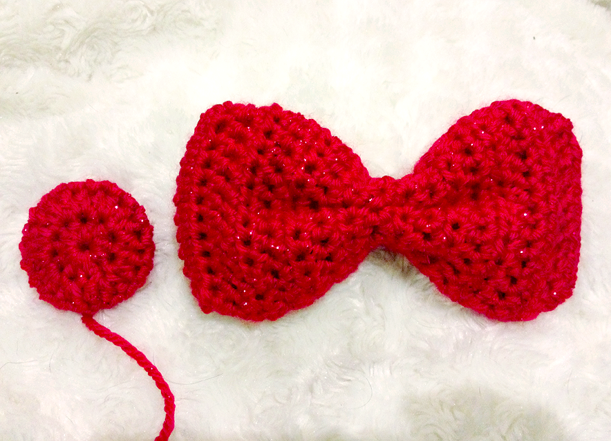 red hello kitty bow