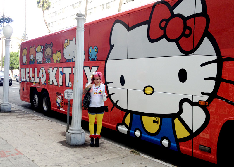 ☆*. — hello kitty loves everyone!!  almost everyone