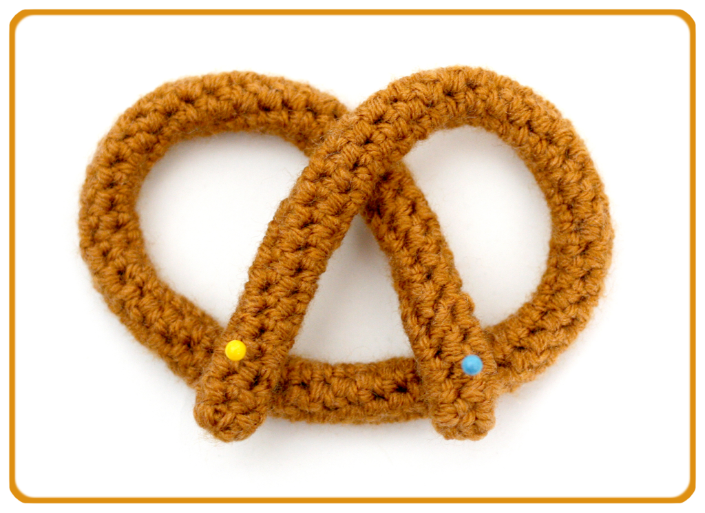 How to fold a crocheted tube into a pretzel.